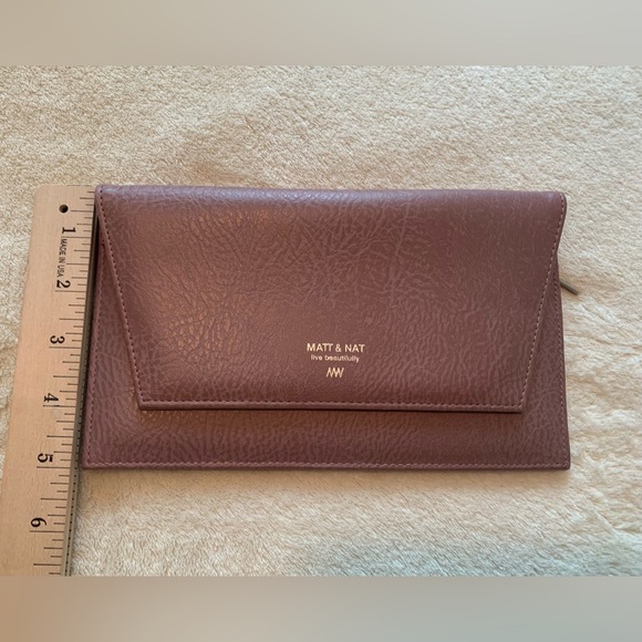 Matt & Nat Clutch - Picture 2 of 5